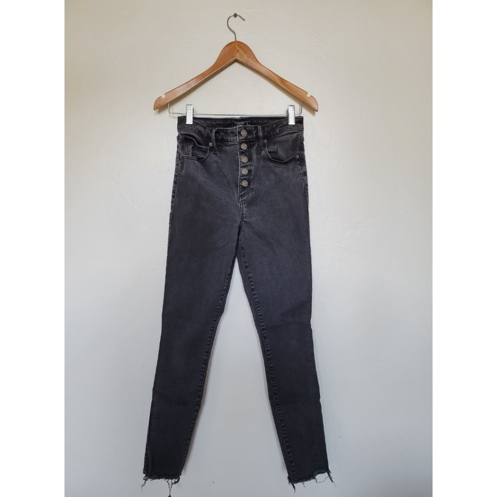 Abercrombie High Rise Super Skinny